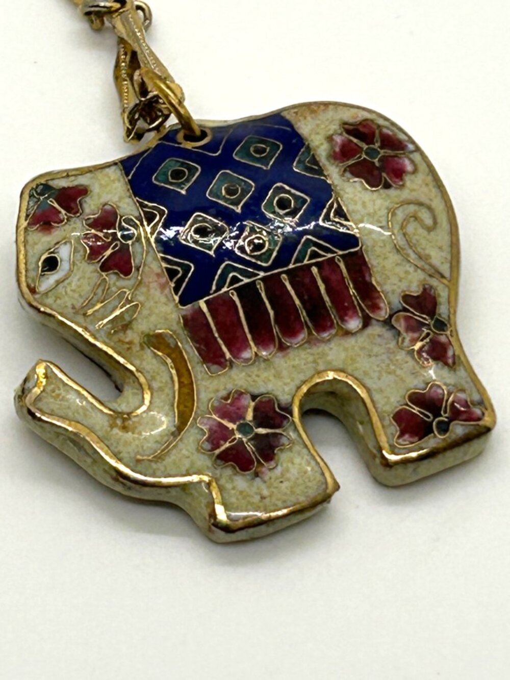 Vintage Ceramic Elephant Pendant Necklace Hand Paint Gold-tone Enamel Good Luck - Picture 3 of 12